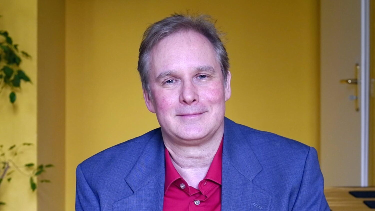 Reiner Müller unterstützt als Coach Menschen dabei, ihre Präsentations- und Redeangst zu überwinden.